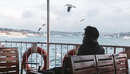 曼城绝杀晋级，独步欧冠半决赛殿堂